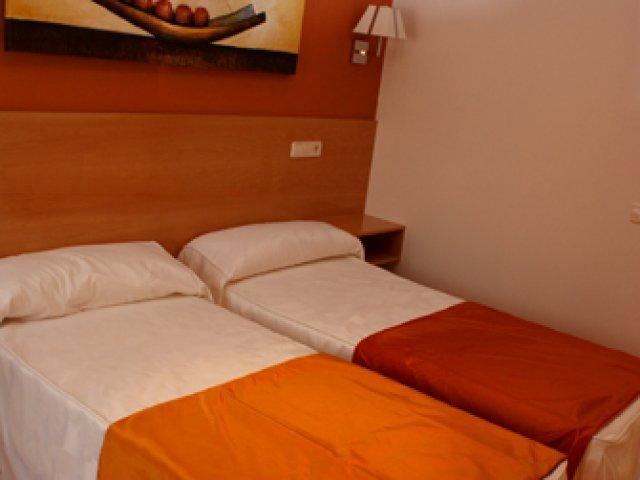 Hotel Mataelpino Segovia Bilik gambar